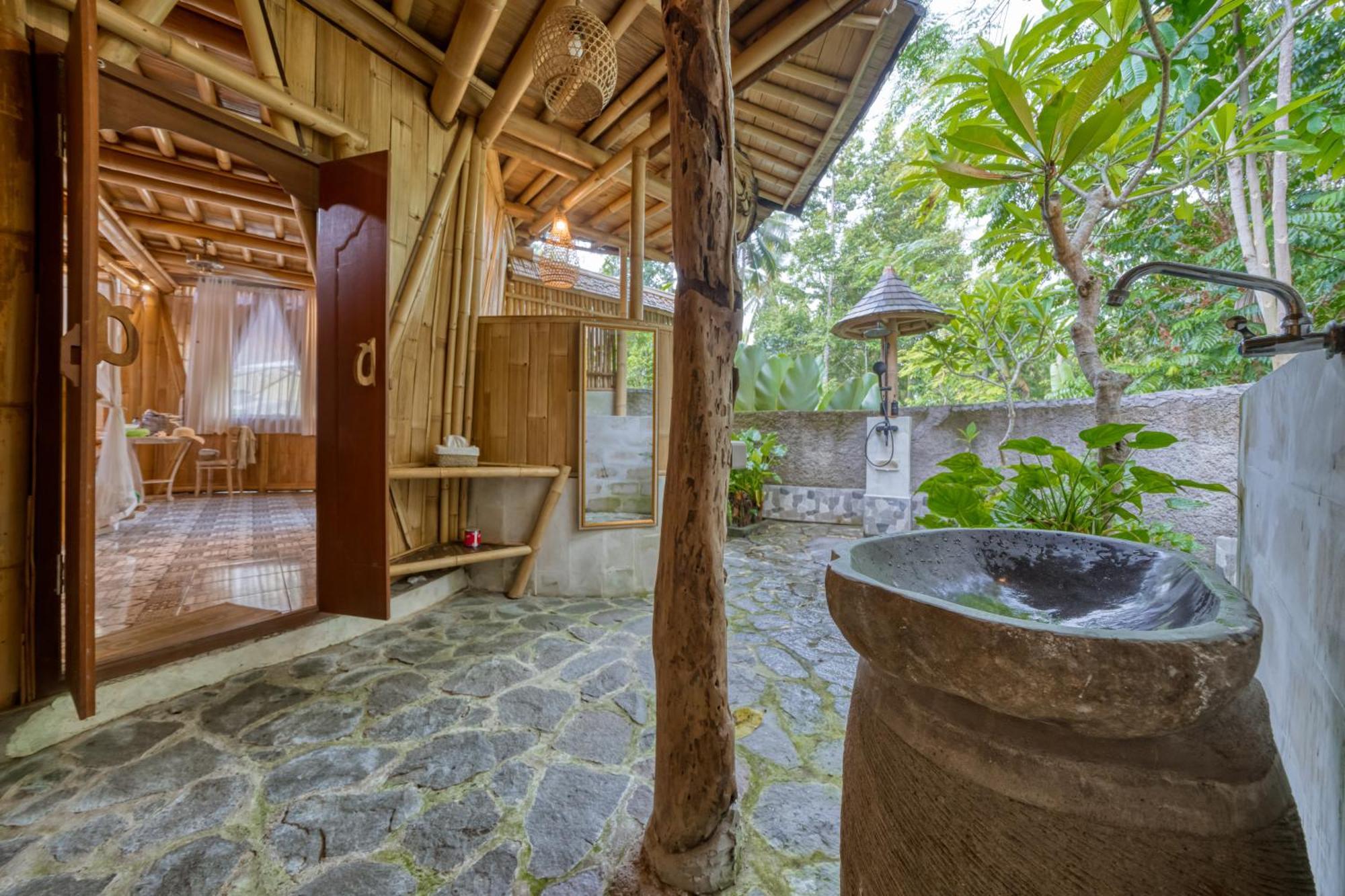Bamboo Cabin Sanctuary By Nusantara Hospitality Убуд Екстер'єр фото